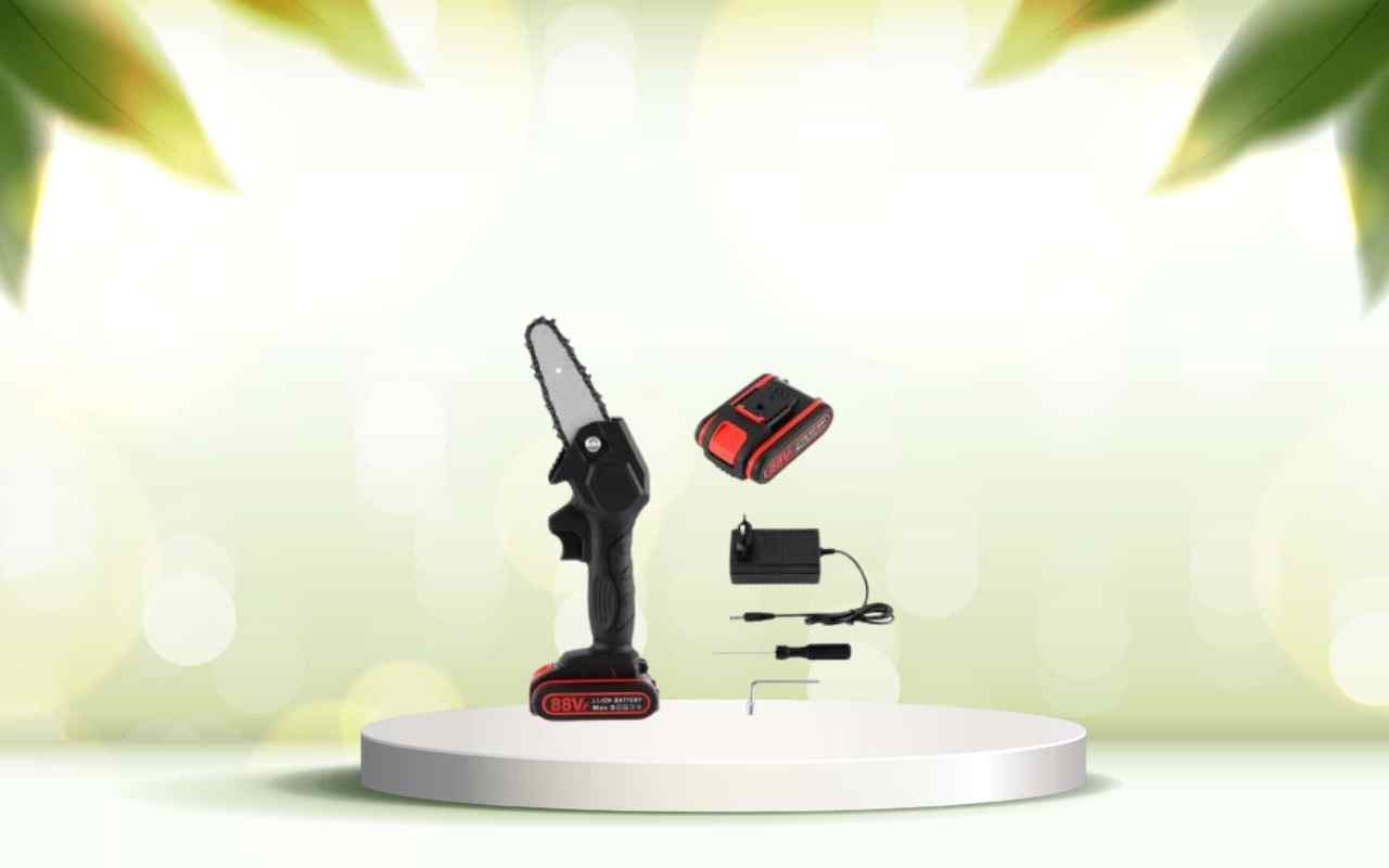 Rinnova il tuo giardino in pochi minuti con la mini motosega a batteria: scopri come